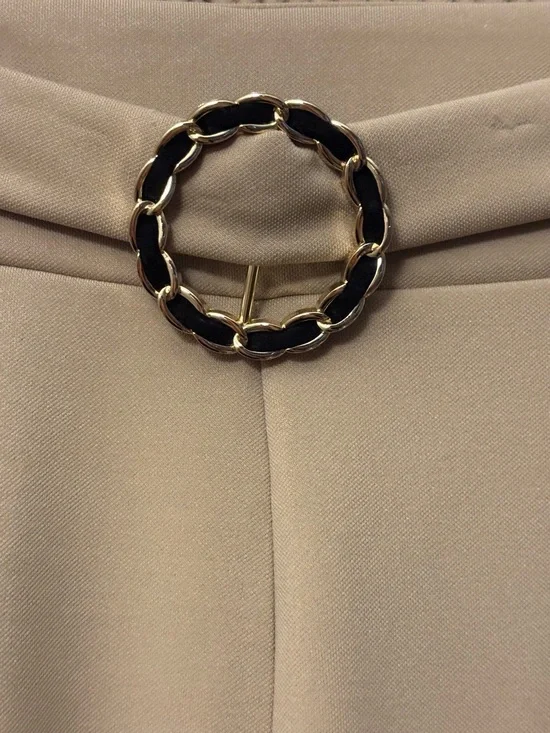 High-Rise Wide Leg Belted Pants in Beige 🆕 - Picture 2 of 6